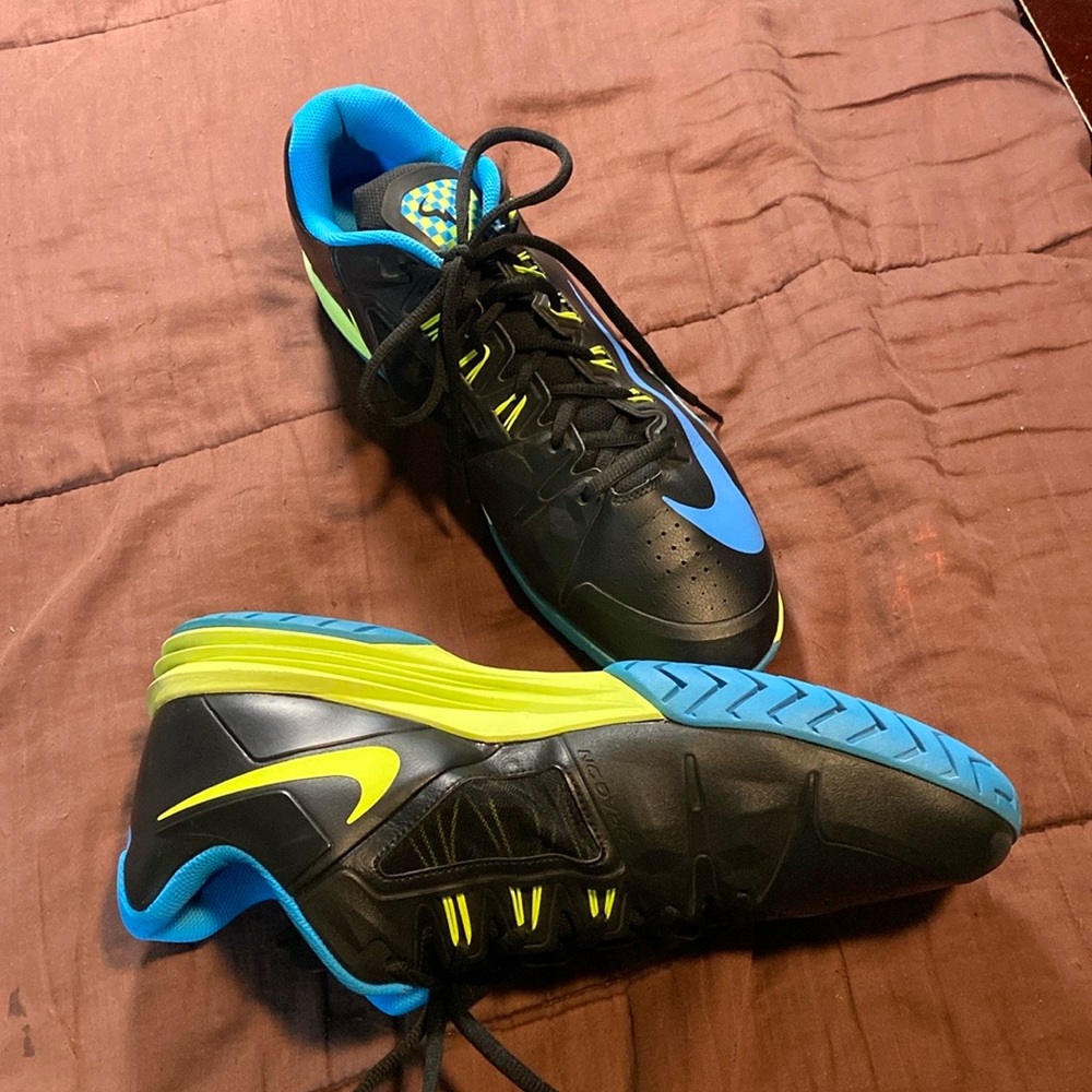 Men’s Nikes. EUC! - Picture 7 of 16